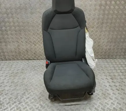 Isuzu D-Max Front driver seat 8979069253