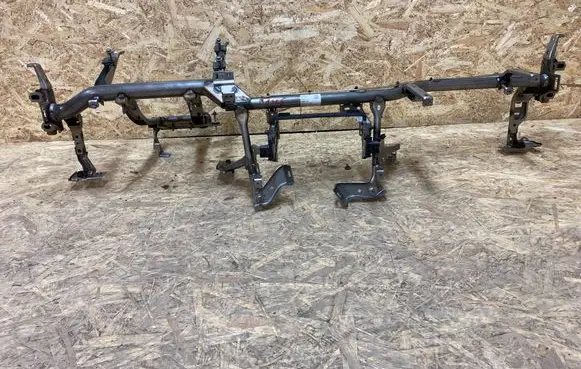 BMW 3 G20 G21 Dashboard cross member/frame bar 6804042 23937110
