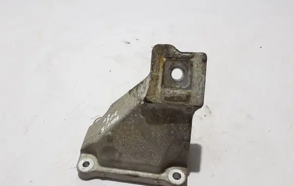 Land Rover Range Rover L405 Engine mounting bracket CPLA6061AC