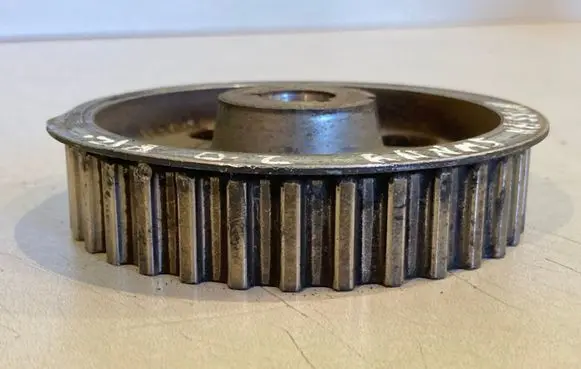 Nissan Sunny Camshaft pulley/ VANOS 