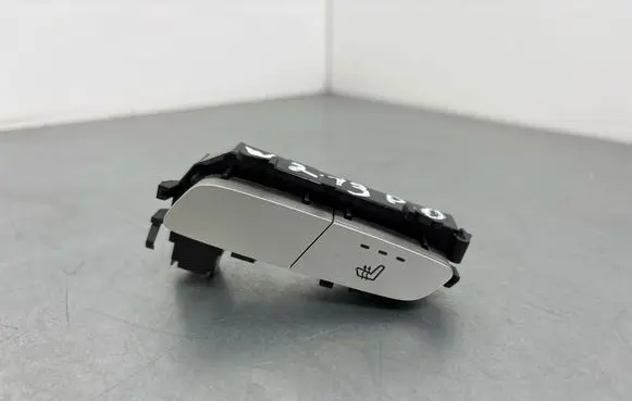 Mercedes-Benz E W213 Seat heating switch SW133101