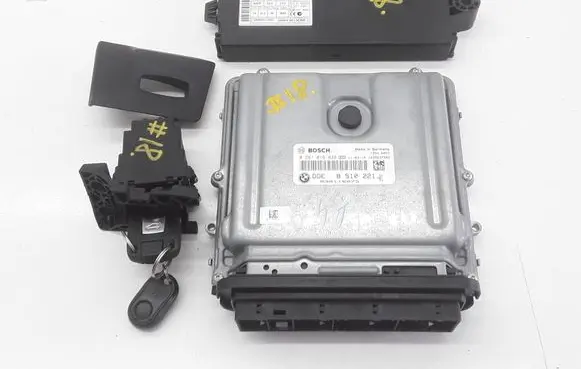 BMW 3 E90 E91 Engine ECU kit and lock set DDE8510221 10862510