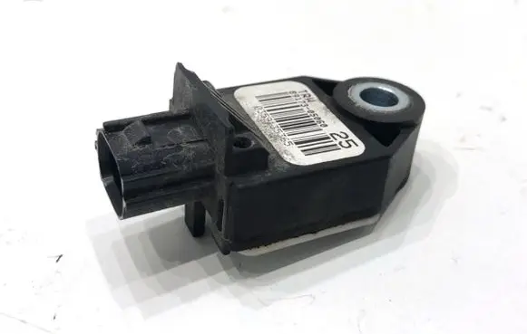 Toyota Avensis T270 Airbag deployment crash/impact sensor 89173-05060