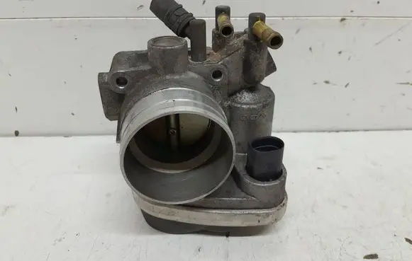 Audi A3 S3 8P Throttle valve 06A133062AB