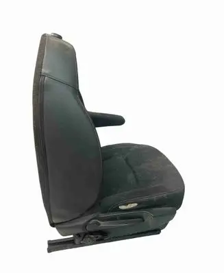Opel Vivaro Front driver seat rail JJLT160T166214961