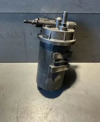 Opel Vivaro Fuel filter housing 8200780972