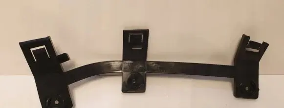 Tesla Model X Front bumper mounting bracket 1046959