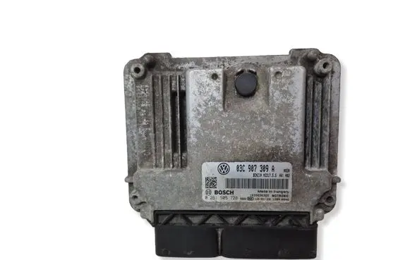 Volkswagen Golf VI Engine control unit/module 03C907309A 1039S36322 0261S05728