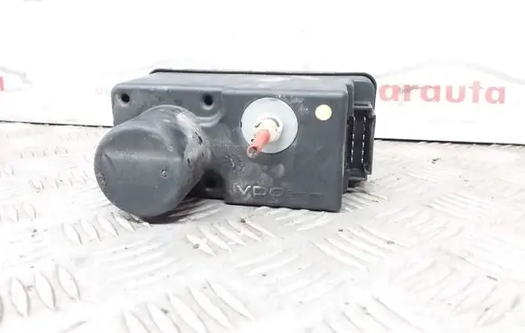 Volkswagen Vento Central locking motor 1J0962257E