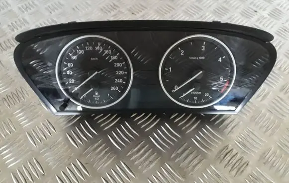 BMW 5 E60 E61 Speedometer (instrument cluster) 62109177261 6965359