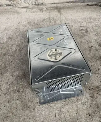 Audi A6 S6 C6 4F Sound amplifier 4F0910223