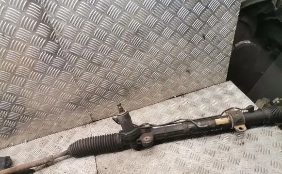 Hyundai Santa Fe Steering rack 577002b910