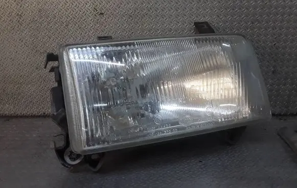 Volkswagen Transporter - Caravelle T4 Headlight/headlamp 7R0144438