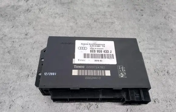 Audi A4 S4 B6 8E 8H Comfort/convenience module 8E0959433J
