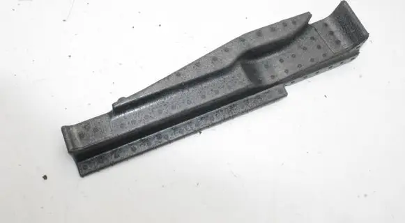 BMW 1 F40 Other trunk/boot trim element 7477015