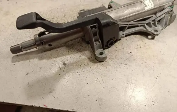 Opel Insignia B Steering wheel axle 84192522 427878298 8117272000054152