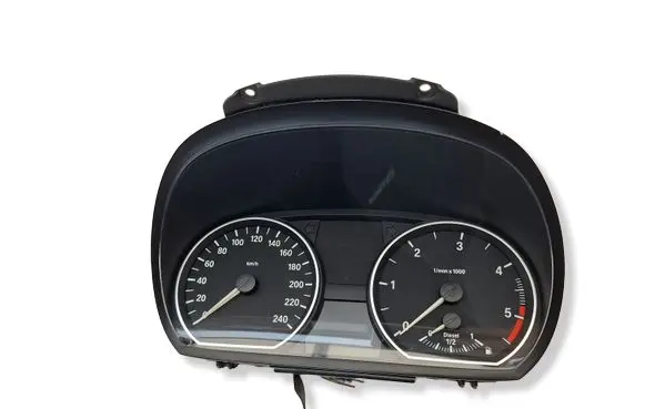 BMW 1 E81 E87 Speedometer (instrument cluster) 9166821 62109166821 62109187046