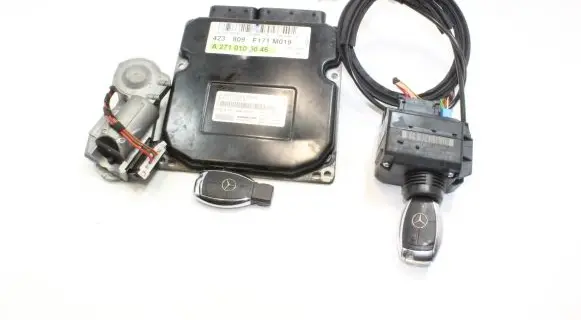 Mercedes-Benz SLK R171 Engine ECU kit and lock set A2710105046 A2711536091
