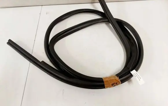 Mitsubishi ASX Rubber seal front door (on door) 