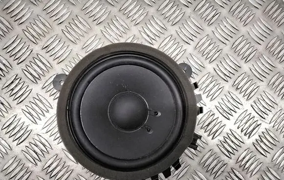 Volvo V70 Front door speaker 30657445