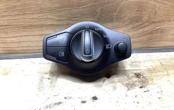 Audi A4 S4 B8 8K Light switch 8K0941531AS
