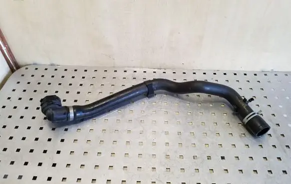 Ford Focus Engine coolant pipe/hose 9V618286CB