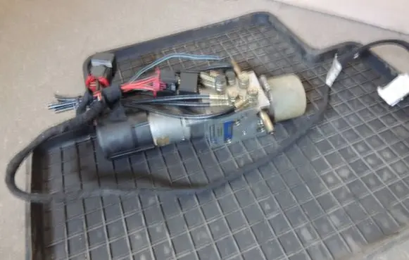 Peugeot 206 CC Electric sunroof installation 9639025080 011017