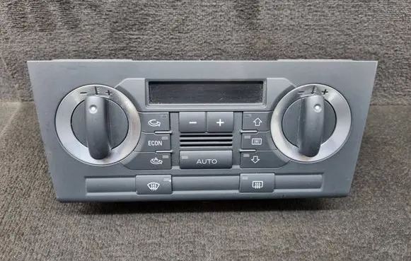 Audi A3 S3 A3 Sportback 8P Climate control unit 8P0820043H 8P0820043H5PR