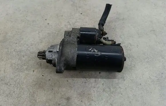 Seat Alhambra (Mk1) Starter motor 02M911023FBOSCH