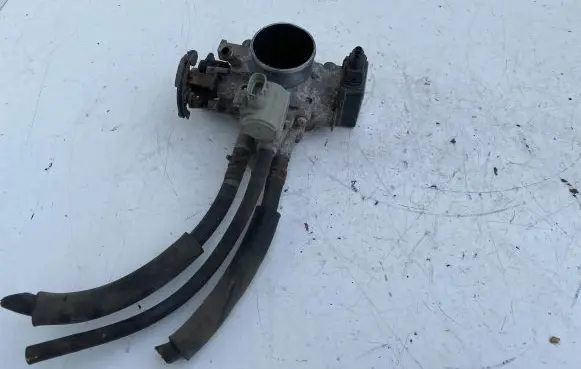 Toyota Corolla E90 Throttle valve 8945232020