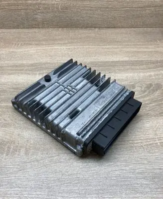 Ford Focus Engine control unit/module ECU 3M5112A650LC 28009672