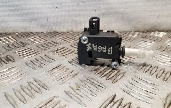 Audi A4 S4 B6 8E 8H Tailgate boot lock/latch motor 1M0959781A