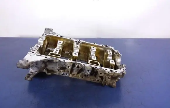 Peugeot 308 Engine block V764777080