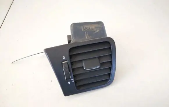 Subaru Legacy Dash center air vent grill