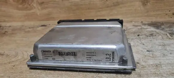 Volvo XC90 Engine control unit/module 0281011441