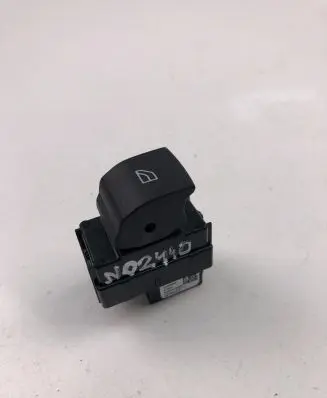 Volvo XC40 Electric window control switch 31456060