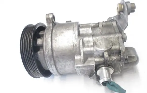 BMW X6 F16 Power steering pump 686716301