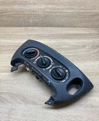 Renault Megane I Climate control unit 662370R