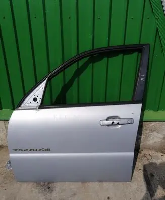 SsangYong Rexton Front door