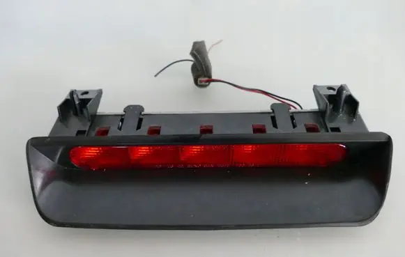 Chevrolet Tacuma Third/center stoplight 0310001268