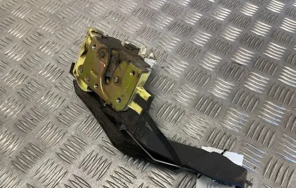 Ford Focus Front door lock A21812CE