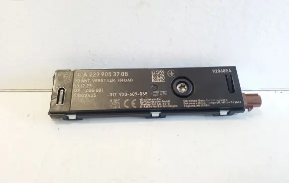 Mercedes-Benz GLC C254 Aerial antenna amplifier A2239053708
