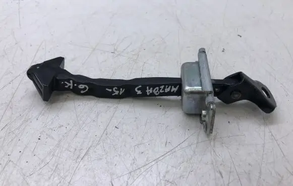 Mazda 3 III Rear door check strap stopper
