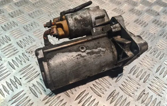 Renault Laguna III Starter motor 23300JG70A 26K70583TWB