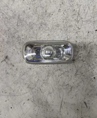 Audi A3 S3 8P Front fender indicator light