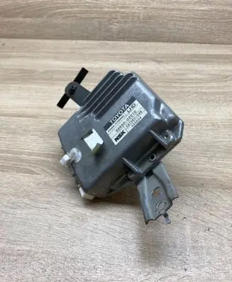 Toyota Corolla E120 E130 Power steering control unit/module 8965002010