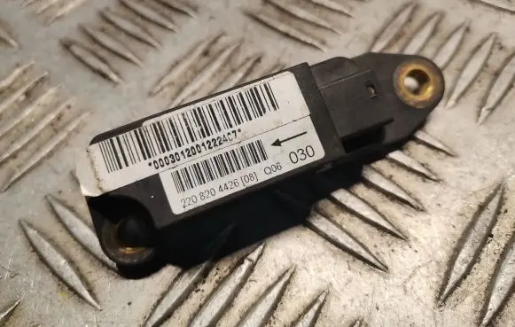 Mercedes-Benz S W220 Airbag deployment crash/impact sensor 2208204426