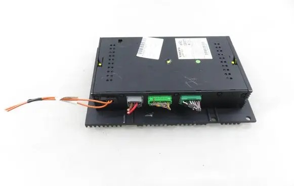 Volvo XC90 Sound amplifier 30657755