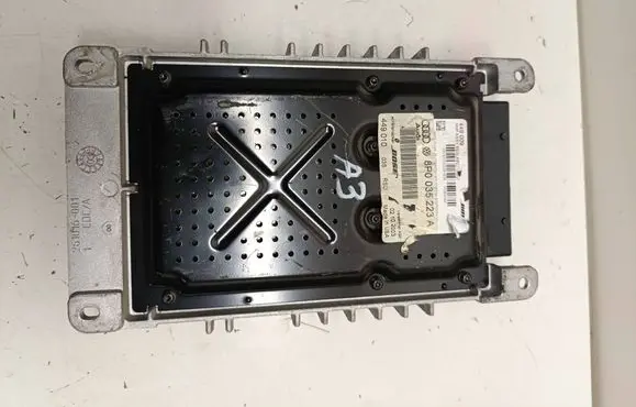 Audi A3 S3 A3 Sportback 8P Sound amplifier 8P0035223A 449010 449010035