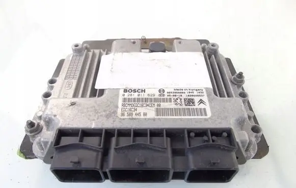 Citroen C4 I Engine control unit/module 0281011629